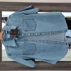 LEVIS women xs the resort shirt, relaxed fit short sleeve front pockets silver b